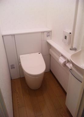 施工事例写真 2｜このトイレはとっても使いやすい♪　トイレリフォーム　座間市