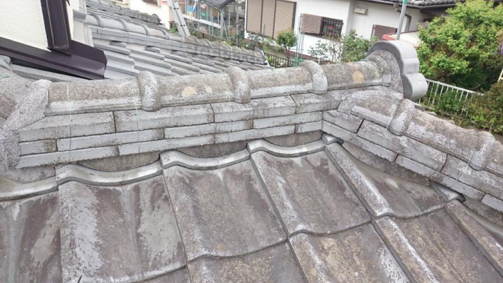 施工前（Before） 2｜心配だった屋根が軽くなり安心♪　屋根工事・海老名市浜田町