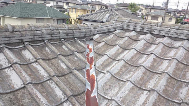 施工前（Before） 1｜心配だった屋根が軽くなり安心♪　屋根工事・海老名市浜田町