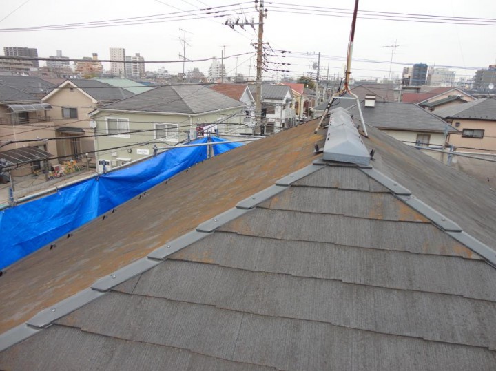 施工前（Before） 1｜コケのあった屋根もキレイになりました♪　屋根・外壁塗装工事　座間市