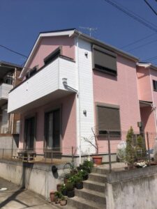 海老名市の外壁塗装 雨戸をリフォームで新しく設置
