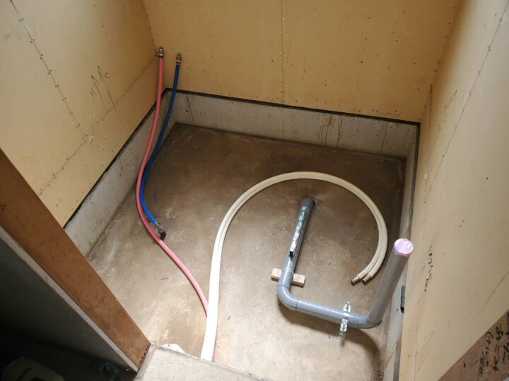 施工中 1｜浴室・トイレ・洗面所・給湯器まとめてリフォーム！海老名市T様